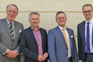  »1 Das Präsidium des BV der Deutschen Ziegelindustrie: Hans Helmut Jacobi, Johannes Edmüller, Stefan Jungk, Dr. Matthias Frederichs (v.l.n.r.) 