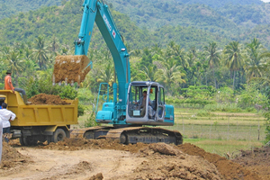  »6 Extraction of recent alluvial clay on the island of Sumatra/Republic of Indonesia 