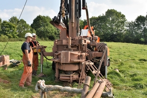  » Fachgerechte Erkundung von Mergeltonsteinen mit dem kombinierten Rammkern-/Seilkernbohrverfahren SKL6 (Kerndurchmesser 102 mm) 