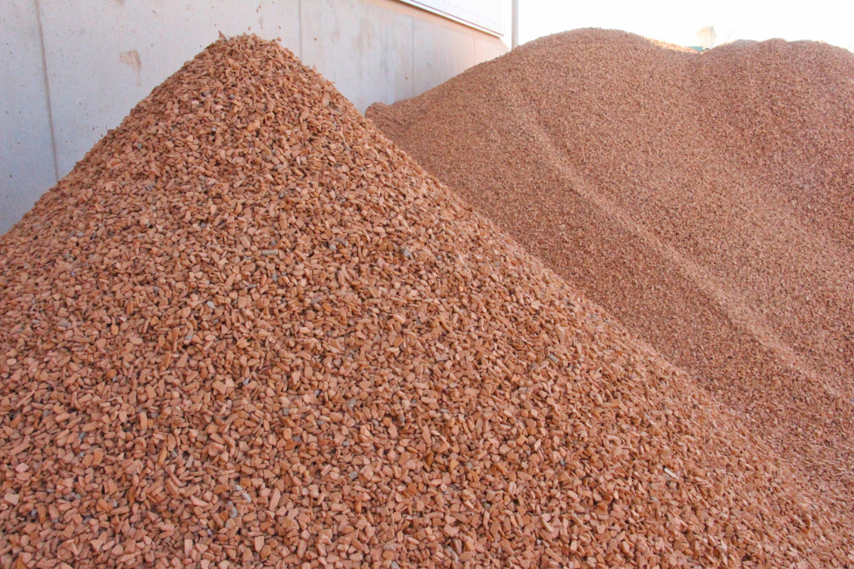 Recyclable clay bricks Brick and Tile Industry International