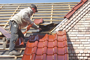  » More than ten million roofs in Germany are in need of renovation. With an increase in the roof renovation rate from 1.3 percent at present to 2 percent, around 94 million tonnes CO2 could be saved by 2050. 