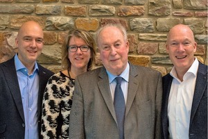  » Company founder Will de Beijer with his children Bianca, Han (r.) and Willem de Beijer (l.) 