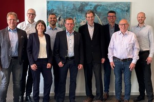  The Board of Directors of the Brick Research Association on the sidelines of this year's Spring Advisory Board Meeting (f.l.t.r.): Christian Gaebelein (Keratek GmbH), Dr. Matthias Frederichs (BVZi), Katharina Armbrecht (BVZi), Murray Rattana-Ngam (Ziegelwerk Bellenberg), Ralf Borrmann (Röben Tonbaustoffe), Rainer Berentelg (ABC-Klinkergruppe), Frank Kordes (OLFRY Ziegelwerke GmbH &amp; Co. KG), Clemens Steenheuer (Wienerberger AG),&nbsp; Attila Gerhäuser (BVZi) 