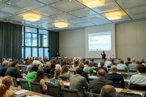  » More than a 100 members attended the conference 