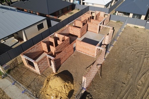  » The first Wienerberger hollow brick house built by the Australian construction robot Hadrian X 