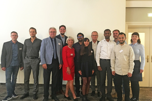  » IZF staff (from left): Lars Etscheid M.Sc., Dipl.-Ing. Alexander Winkel, Dipl.-Ing. Eckhard Rimpel, Marius Rimpel, Institute Director Annette Ilg-Muhlack, Shanmukha Balusu M.Sc., Marzieh Nourbakhsh B.Sc., Dr.-Ing. Rigo Giese, Akash Nagaraj M.Sc., Daniel Franke, Mislina Tavli B.Sc., Dipl.-Ing. Sandra Petereit  