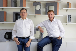  » DiHa Firmengründer Anton Kempter (rechts) und Geschäftsführer Konrad Wetzstein sehen in der Übernahme eine Win-Win-Situation für beide Unternehmen.
 