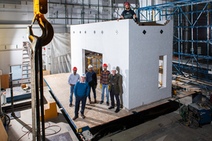  » Ready to shake. Front row, from left: Andreas Stavridis (faculty member), Greg Congdon (PhD student) and Michel Bruneau (faculty member). Back row, from left: Rahul Raman (PhD student), Kamutala Vamshi Krishna (undergraduate student) and Rohit Singh (PhD student) 