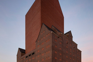  » A historic warehouse building of the Rheinisch-Westfälische Speditions-Gesellschaft was converted and supplemented with an archive tower and office wing after the plans of the architects Ortner &amp; Ortner Baukunst. The construction activity began in 2010 and lasted until 2013 