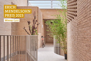 » Social Atrium, PERIS+TORAL ARQUITECTES, Winner Gold Wohnungsbau/Geschosswohnungsbau beim Erich-Mendelsohn-Preis 2023 für Backstein-Architektur
Baujahr: 2019 - 2022 