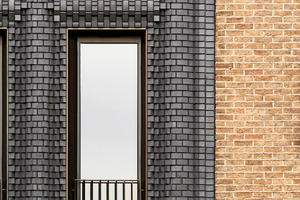  » The Interlock takes the proportions of the neighbouring 19th century terrace and recasts its brick façade to create a building of uncertain heritage – one that is simultaneously historic and contemporary, familiar yet foreign 