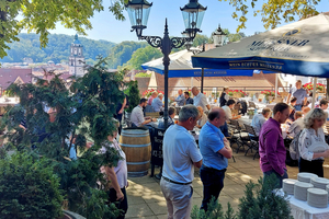  » Zur Stärkung zwischen den Vortragsblöcken – Mittagessen mit Blick über Meißen 