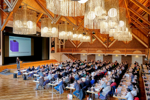   Zwischen dem 31. Januar und dem 07. Februar 2024 finden die Mauerwerkstage der süddeutschen Ziegelindustrie an mehreren Veranstaltungsorten in Präsenz sowie als Online-Seminar statt. Anmeldungen sind ab Mitte Dezember unter www.mauerwerks-akademie.de möglich  