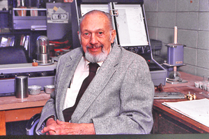  » Dr Gilbert Robinson, first Director of the Center for Engineering Ceramic Manufacturing and organiser of the Brick Forum and program chairman of the Brick Forum until 1995 