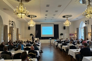  » Around 80 participants came to listen to the specialist presentations 
