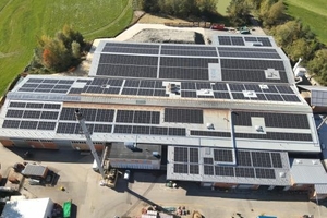  Enough green electricity for a furnace temperature of 960 °C: the 1 megawatt PV system on the roof of the demo plant 