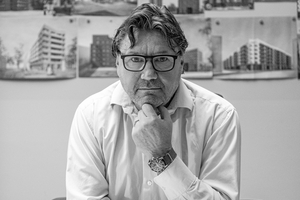  Stefan Forster 