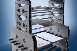  »Fig. 31: Various stackable SiC large-size setters with spacer beams for regulating heights (SAINT GOBAIN 2017) 