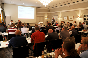  » Rund 50 Fachleute aus der Ziegel- und Zulieferbranche nahmen am IZF-Seminar 2024 teil 
