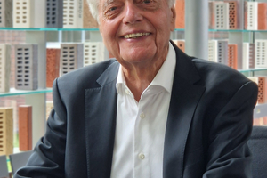  » Am 29. September 2025 beging Wilhelm Röben, Seniorchef der Röben Tonbaustoffe GmbH, seinen 90. Geburtstag 