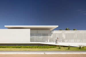  » White Bricks House, Braslien, entworfen von Bloco arquitetos 