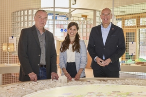   » Museum director Willi Kulke (left), Lisa Egeri and Dr Georg Lunemann, director of the LWL, at the launch of the new permanent exhibition at the Ziegelei Lage  