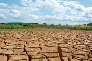  »5 Clay as residue from mineral washing: one million tonnes potential of waste materials (Fritzlar Gravel Works, Hesse) 