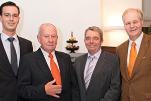  » Stephan Böddeker (Prokurist), Wolfgang Jung, Georg Volkmer (Prokurist) und Lücking-Geschäftsführer Joachim Thater (v.l.n.r.), Foto: Ziegel- und Betonwerke Lücking, Paderborn 