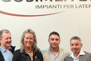  »6 The team from Cos.Me.Tec srl, Managing Director Amm. Vincenzo Rutigliano (second from right), Cos.Me.Tec srl, Italy 