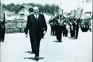  » Am 13. August 1953 gründete Rudolf H. Braas sein Unternehmen, die Braas &amp; Co GmbH 