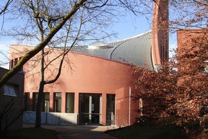  &gt;&gt; A steeply ascending sail is the characterizing feature of the southern tower, signalling &nbsp;the new entrance to the facilities to the visitors. 