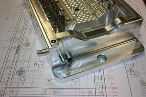  &gt;&gt; 7 Precise tool construction: lower cloak verge working mould 