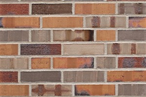  »2 The “Willkomm Höft” is a contrast-rich composition of different brick firings 