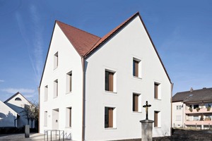  »4 Das Pfarrhaus in Regensburg-Schwabelweis  