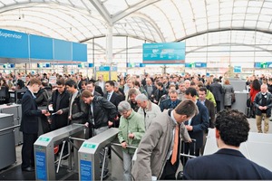  » Mehr als 230 000 Besucher kamen zur Hannover Messe 2011Photo/Foto: Hannover Messe 