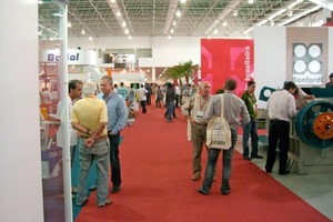  »3 Die parallel zum Bundestreffen stattgefundene Leitmesse Südamerikas, die Expoanicer, war gut besucht 