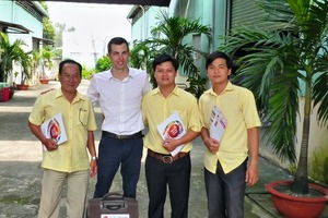  »2 Alexandre Laruelle (second from left) has been appointed Cleia representative in Southeast Asia 