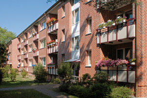  &gt;&gt; Wie neue wirken die 1960 gebauten Häuser am Försterweg in Hamburg-Stellingen nach der Sanierung mit WDVS und Röben Riemchen  
