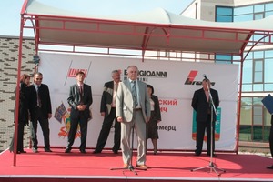  »1 The managing director, Mr Chaijka, delivers his speech to the opening ceremony 