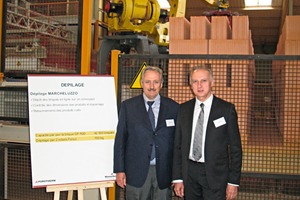  »1 Dario and Giancarlo Marcheluzzo, Managing Directors of Marcheluzzo Impianti, in front of the new Wienerberger plant in Durtal 