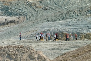  »3 Bei strahlendem Sonnenschein ging es dann in die Kaolin- und Tongrube  