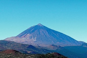  »1 Pico de Teide/Spanien: Typisches Primärgestein für Tone [1] 