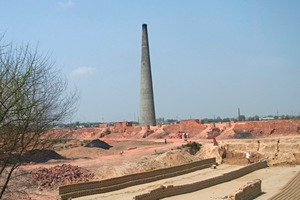  »2 View of a typical Indian brickworks 