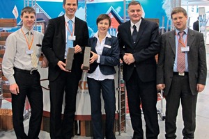  »2 Head of the sales department, Ms Irina Ivanovna Somova (centre) was highly satisfied with all aspects of the fair and sees excellent opportunities to market high-quality facing bricks in Siberia 