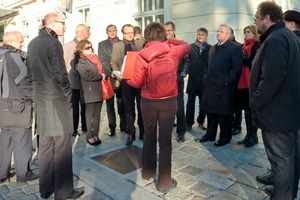  »1 Der Stadtspaziergang mit dem Schwerpunkt „Wiener Ringstraße“ bot viele neue Eindrücke, selbst für die Teilnehmer, die oft in Wien sind 